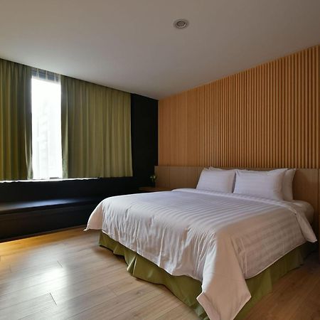 Hotel R14 Kaohsiung Exterior photo