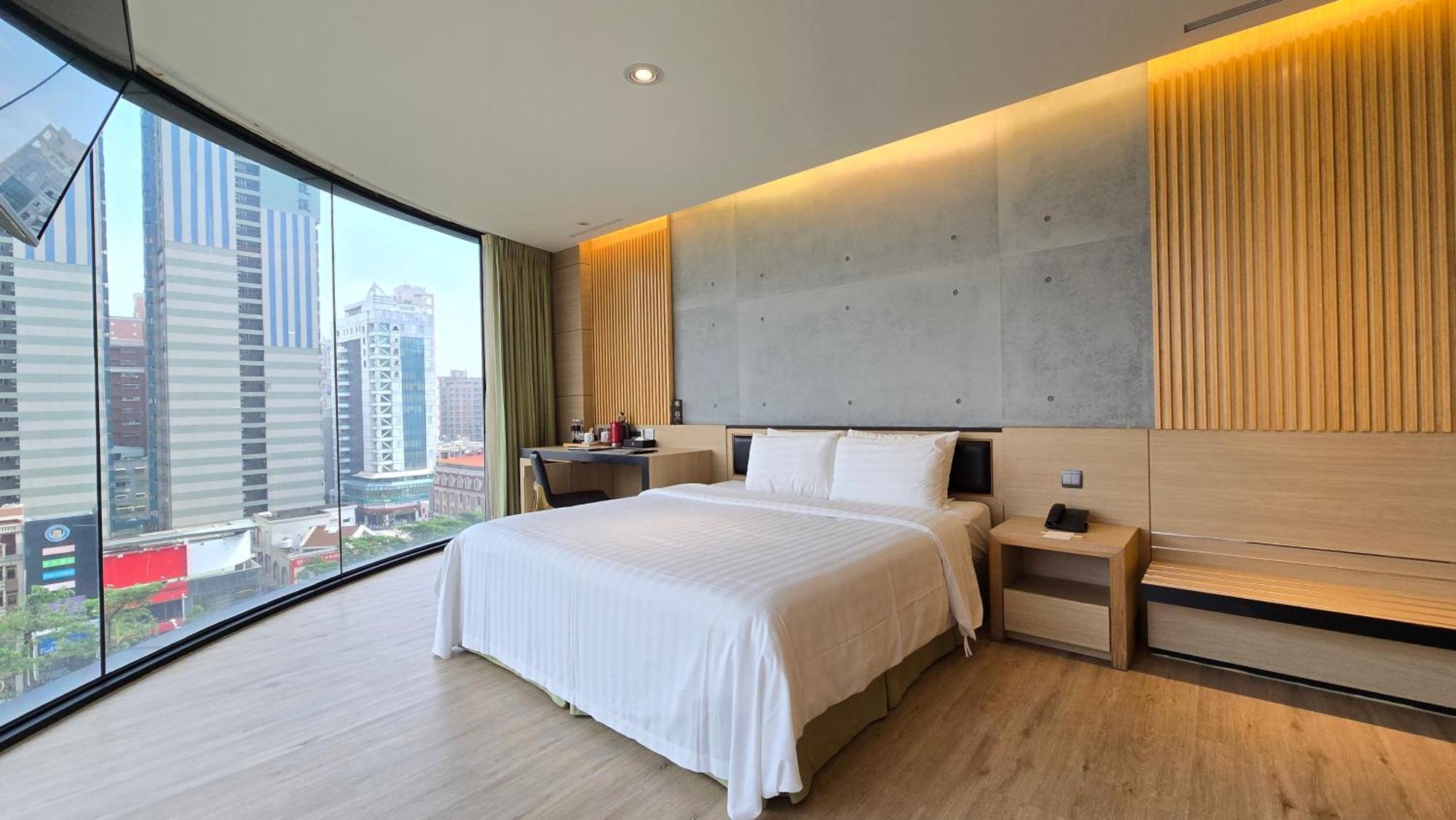 Hotel R14 Kaohsiung Exterior photo
