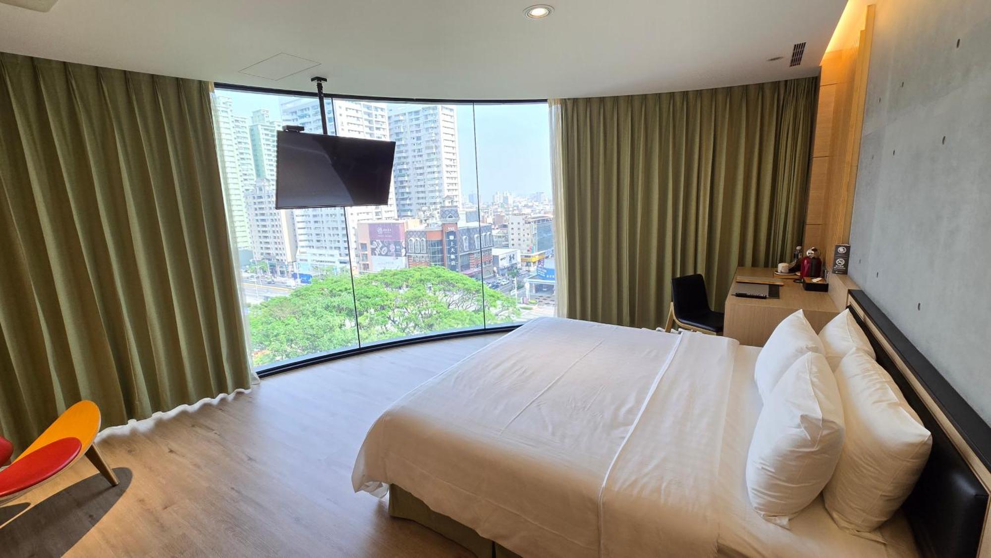 Hotel R14 Kaohsiung Exterior photo
