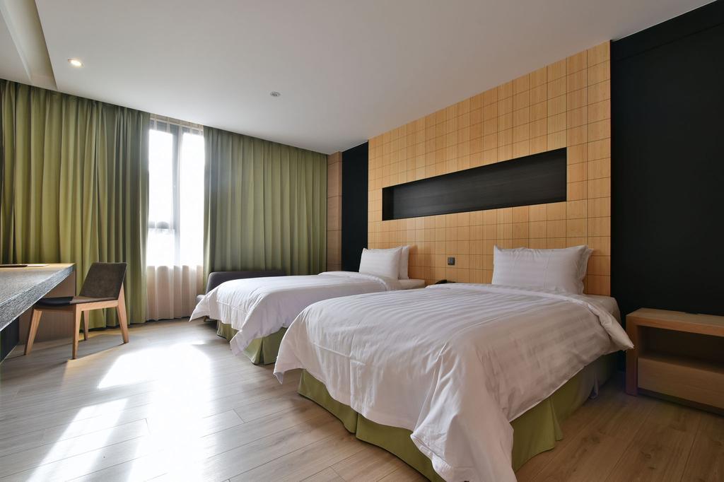 Hotel R14 Kaohsiung Exterior photo