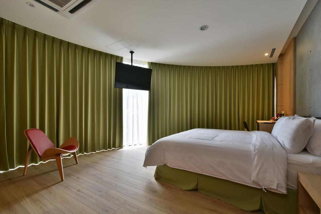 Hotel R14 Kaohsiung Exterior photo